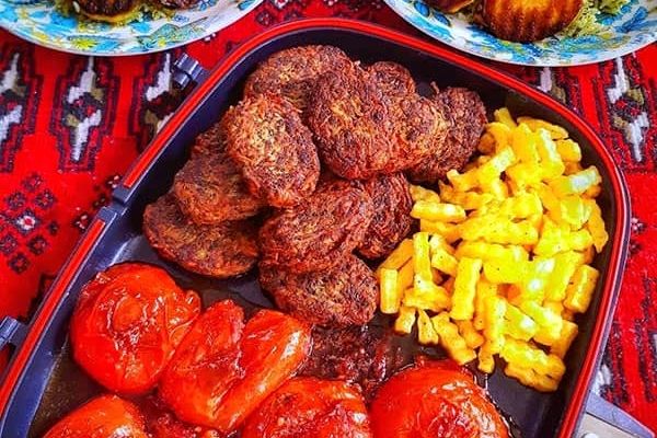 یه عمر شامی کباب رو اشتباه درست میکردیم! | با این روش شامی کباب لذیذ تر از همیشه میشه! | مخصوص وقتایی که غذای نونی میخوای | طرز تهیه شامی کباب + ویدئو