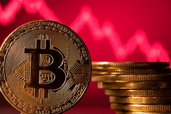 رشد عجیب بیت کوین | غول کریپتو بیدار شد 