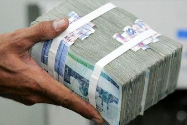 مبلغ عیدی اسفند ماه معلوم شد | خبر خوش برای کارمندان و بازنشستگان