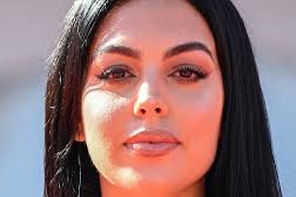 بدل جورجینا در عربستان | بدل جورجینا او را شوکه کرد +ویدئو 