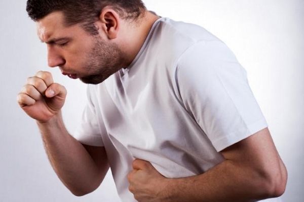 اگر دچار خفگی شدیم چکار کنیم ؟ | نجات جان یک انسان: مقابله با خفگی