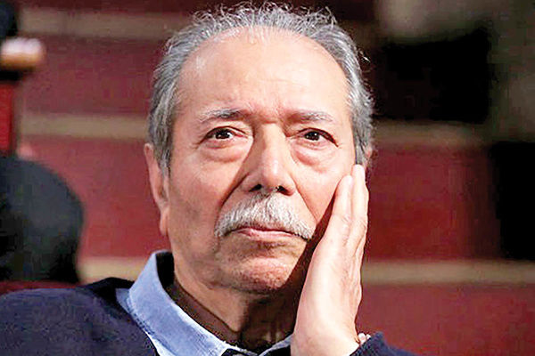 علی نصیریان در ۸۸ سالگی جنجال بپا کرد | آواز خوانی علی نصیریان در تولدش