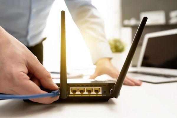 برای افزایش سرعت اینترنت در این روز ها، به محل قرارگیری مودم وای فای خود توجه کنید!