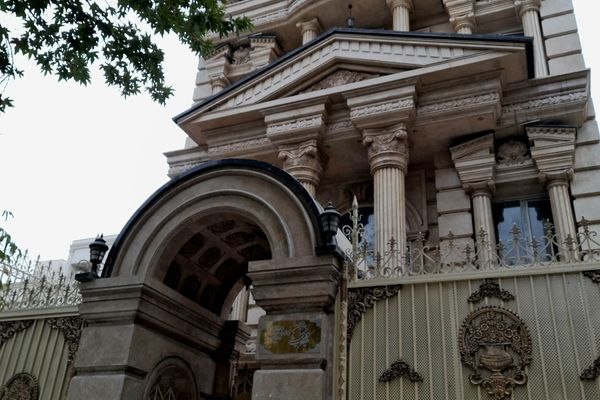 روایت یک بهشت در دل خرم آباد | پدر بلوط ایران کیست؟ خانه‌اش کجاست؟