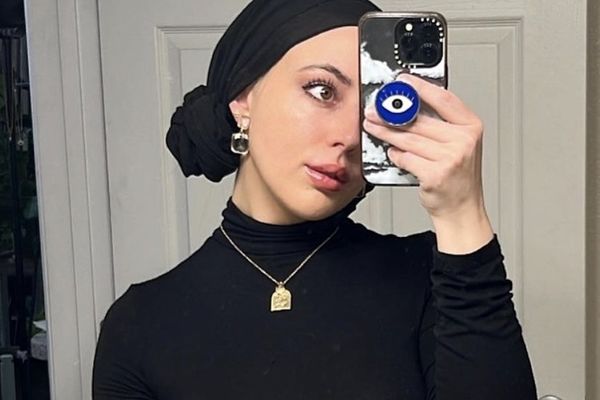 ورود بازیگر پورن آمریکایی به ایران خبر ساز شد | این بازیگر چرا پا به ایران گذاشته ؟ 