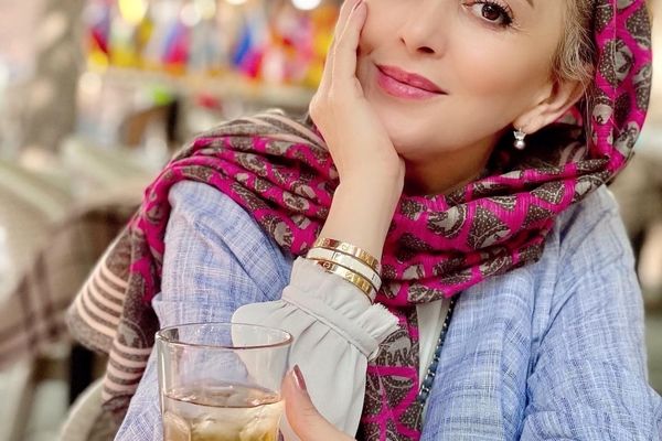 شعر خوانی ژیلا صادقی سوژه شد | خانم مجری چه حسی ام گرفته !