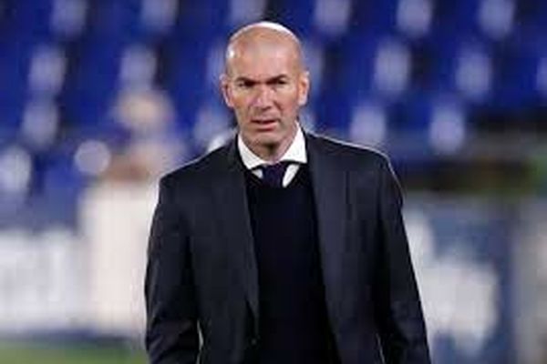 زیدان ۱۵ هزار یورو برای مذاکره خواست! | نشست وزیر ورزش و جوانان