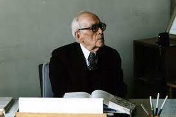 ادعای عجیب پسر دکتر حسابی | خرید مریخ برای ایران ! +ویدیو 