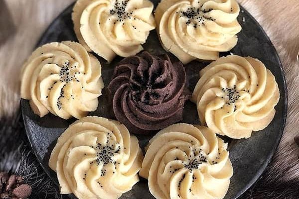 طرز تهیه شیرینی پفکی مخصوص سفره عید | اگه دنبال شیرینی راحت و همه پسندی خودشه