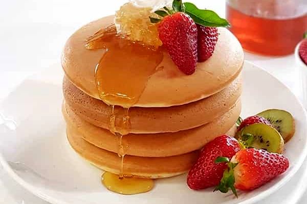 طرز تهیه پنکیک خانگی | خودتو یه صبحانه‌ی خوشمزه مهمون کن