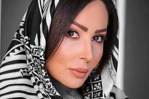 فشارهای زندگی در خارج از کشور بر روی پرستو صالحی | گریه های پرستو صالحی برای بازگشت به ایران +ویدیو 