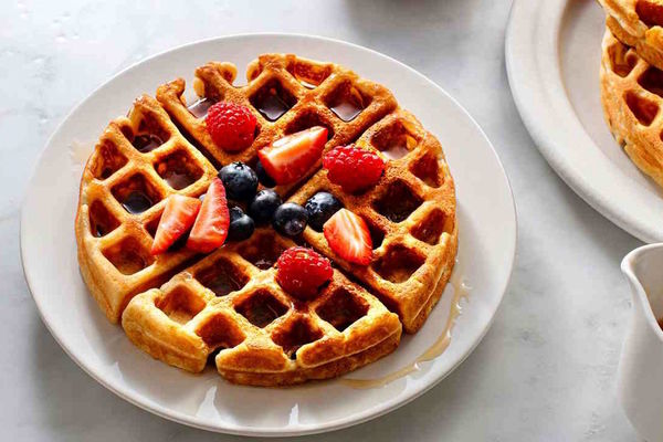 طرز تهیه وافل بدون دستگاه | بجای صبحانه تکراری این وافل خوشمزه را درست کنید 